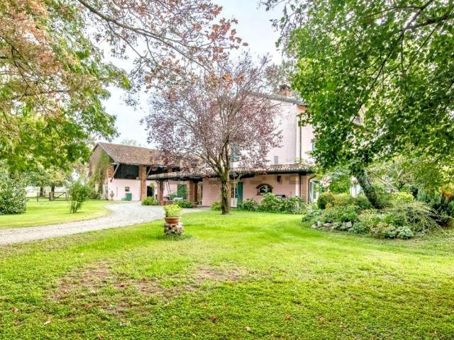 Casa in vendita a Verrua Po, Lombardia