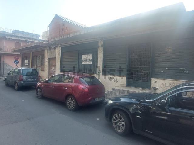 Casa in vendita a Paternò, Sicilia