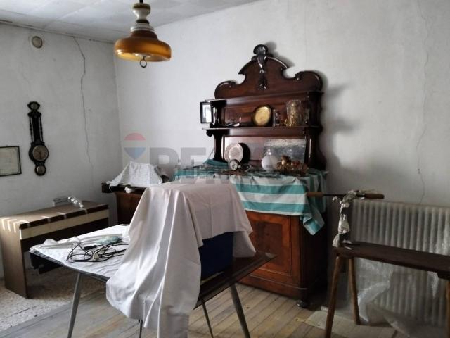 Casa in vendita a Valli Del Pasubio, Veneto