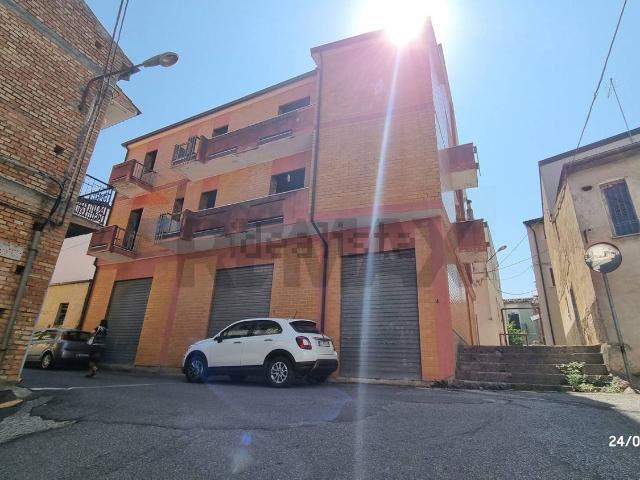 Casa in vendita a Calabria, Cosenza