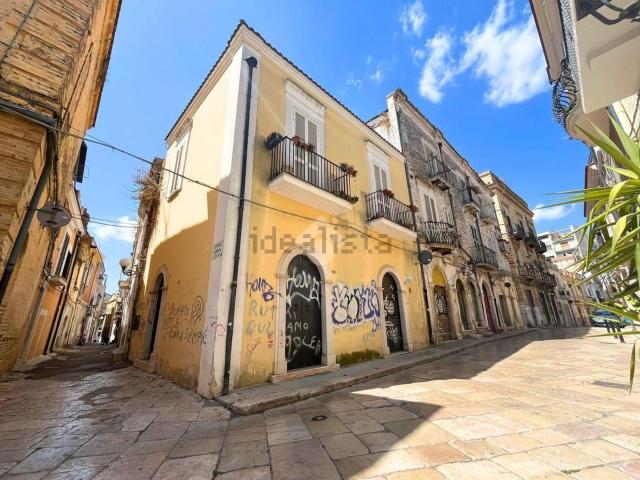 Casa in vendita a Puglia, Foggia