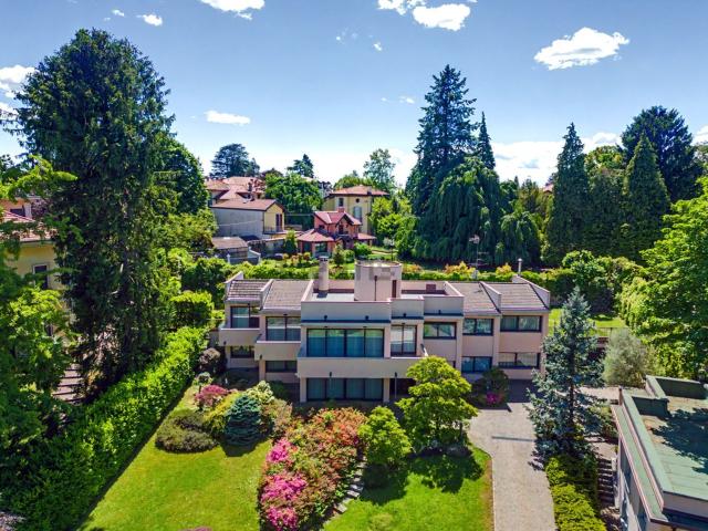 Casa in vendita a Varese, Lombardia