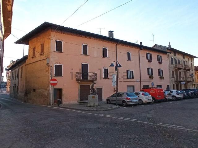 Casa in vendita a Piemonte, Novara