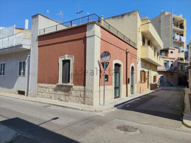 Casa in vendita a Puglia, Bari