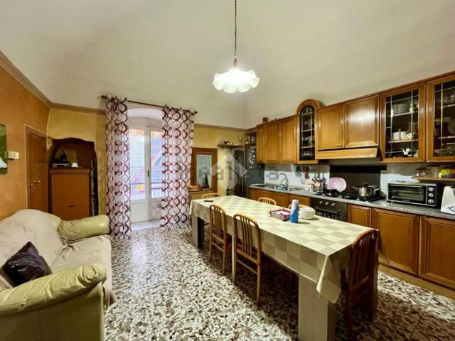 Casa in vendita a Puglia, Bari