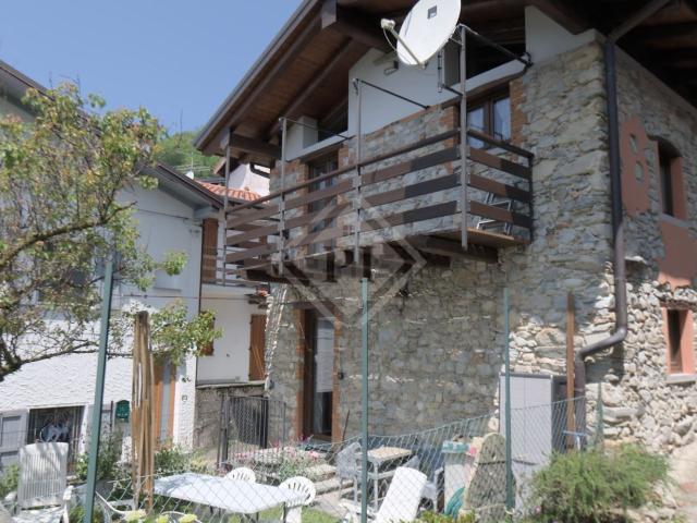 Casa in vendita a Vararo, Cittiglio
