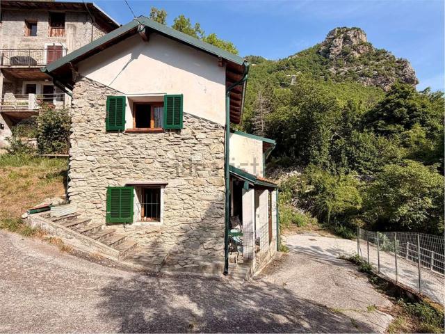 Casa in vendita a Cantarana, Piemonte