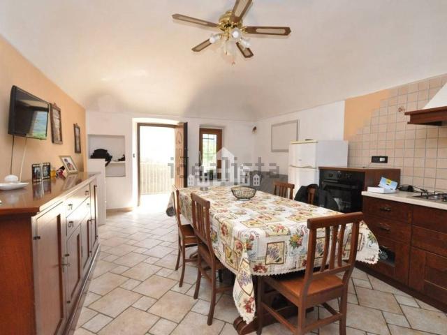 Casa in vendita a Salto, Piemonte