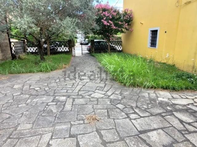 Casa in vendita a Avane, Vecchiano