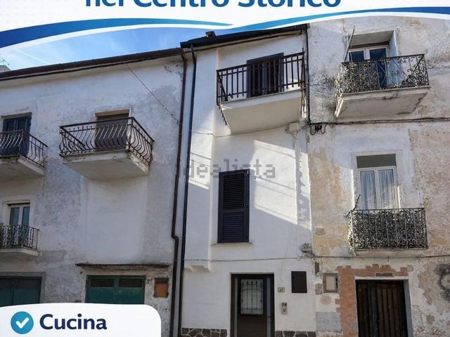 Casa in vendita a Sessa Aurunca, Campania