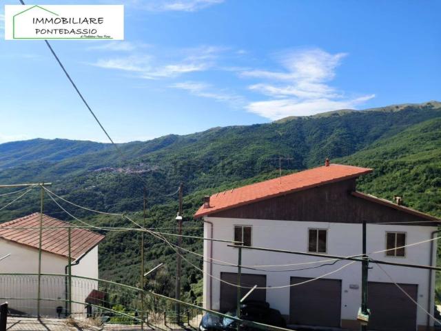 Casa in vendita a Conio, Borgomaro