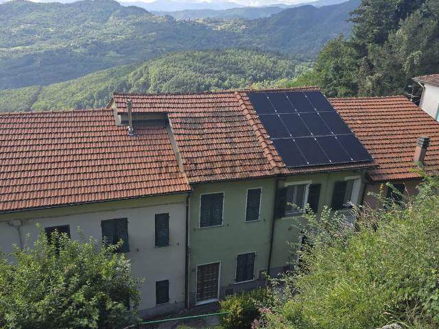 Casa in vendita a Rocchetta Di Vara, Liguria