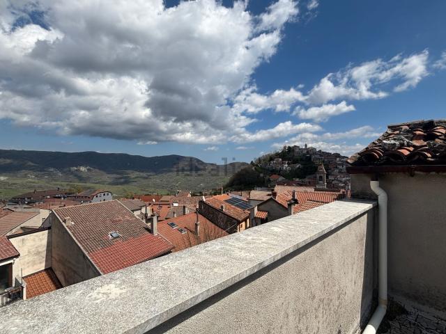 Casa in vendita a Latronico, Basilicata