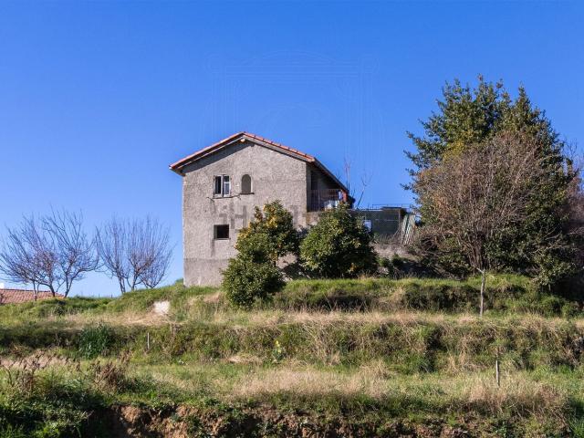 Casa in vendita a Carasco, Liguria