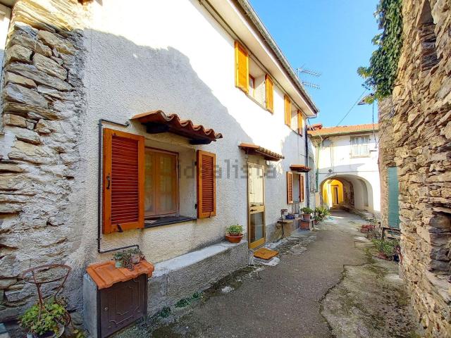 Casa in vendita a Ville San Pietro, Borgomaro