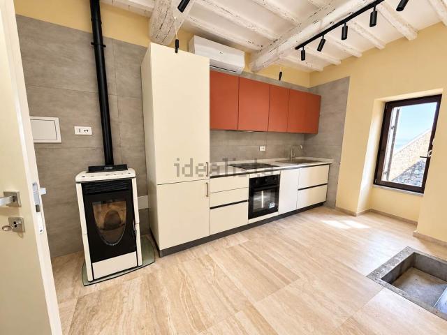 Casa in vendita a Sterpete, Foligno