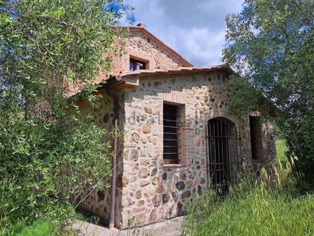 Casa in vendita a Civitella Paganico, Pari