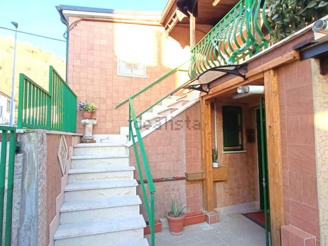 Casa in vendita a Isernia, Molise