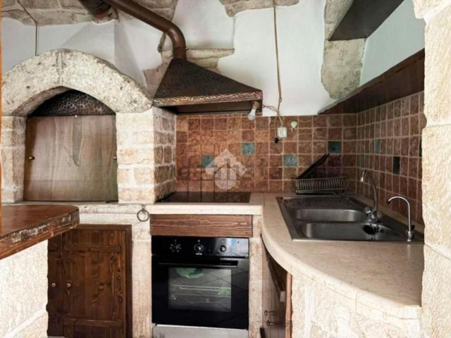 Casa in vendita a Puglia, Bari
