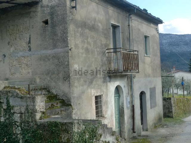 Casa in vendita a Rocchetta A Volturno, Molise