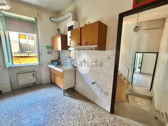 Casa in vendita a Cervinara, Campania