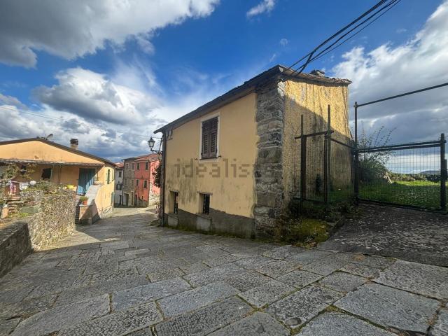 Casa in vendita a Carrodano, Liguria