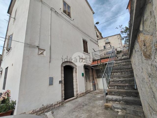 Casa in vendita a Ripalimosani, Molise