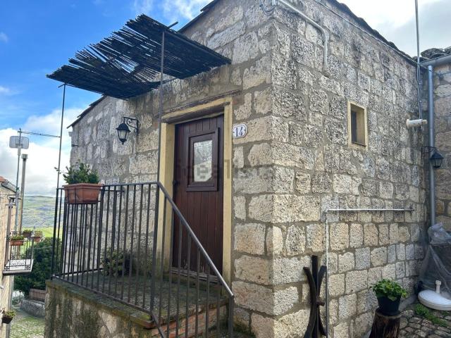Casa in vendita a Petralia Soprana, Sicilia