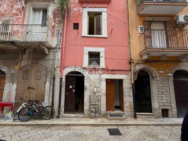 Casa in vendita a Centro, Puglia