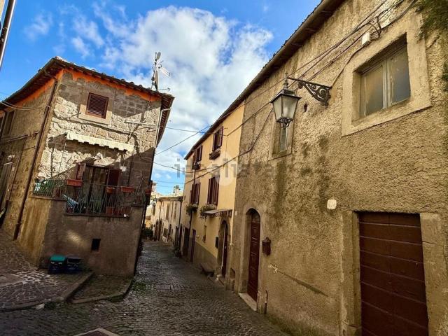 Casa in vendita a Le Mosse, Montefiascone