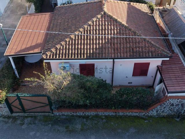 Casa in vendita a Capaccio, Campania