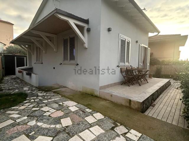 Casa in vendita a Tonfano, Toscana