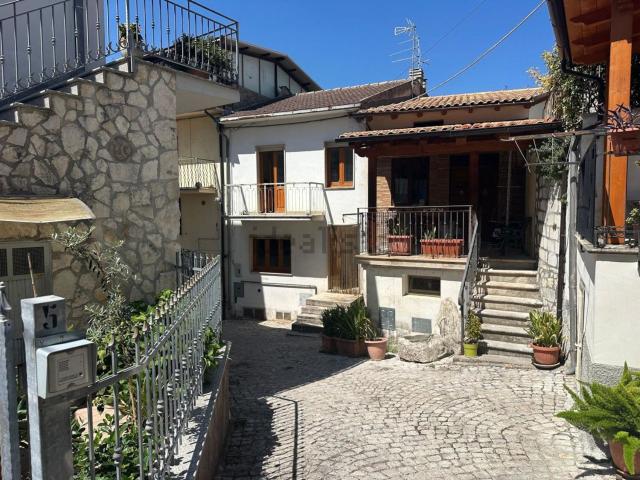 Casa in vendita a Lettomanoppello, Pescara