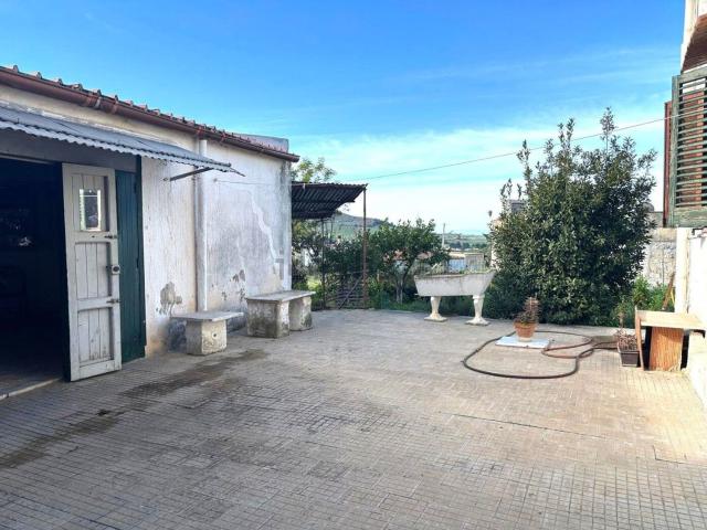 Casa in vendita a Rosariello, Valderice
