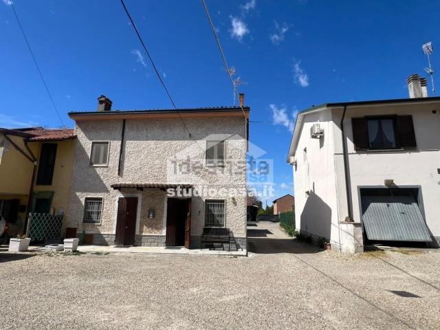 Casa in vendita a Villanterio, Lombardia