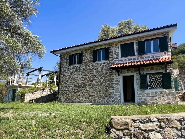 Casa in vendita a Camporosso, Liguria
