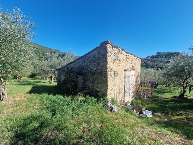 Casa in vendita a Collesecco, Lugnano In Teverina