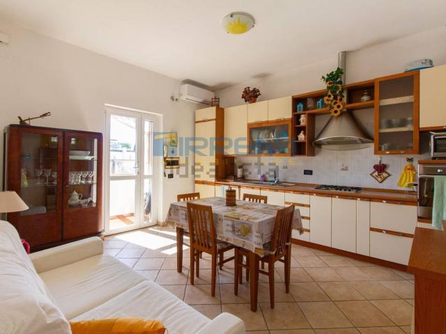 Casa in vendita a Navacchio, Cascina