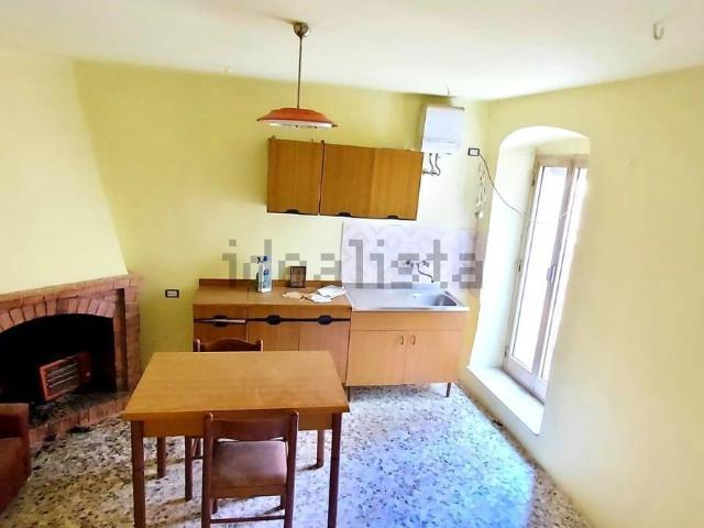 Casa in vendita a Monteroduni, Molise