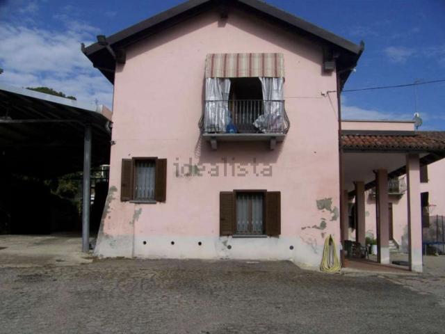 Casa in vendita a Serravalle, Piemonte