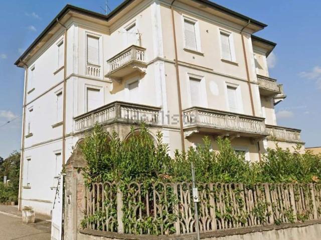 Casa in vendita a San Giorgio Piacentino, Reggio Emilia