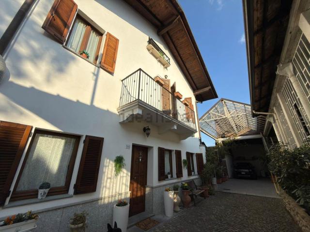 Casa in vendita a Arico, Piemonte
