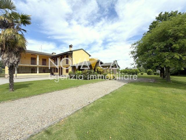Casa in vendita a Casaletto Di Sopra, Lombardia