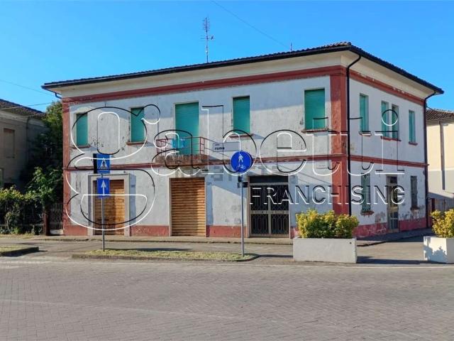 Casa in vendita a Unione Terre e Fiumi, Reggio Emilia