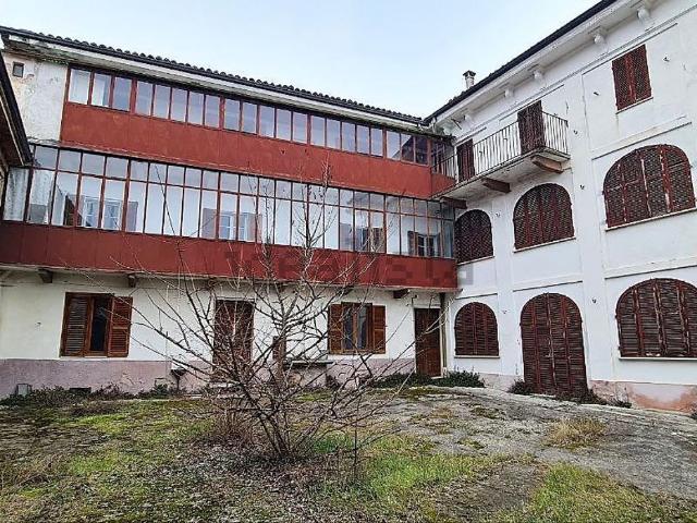 Casa in vendita a Piemonte, Asti