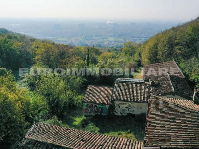 Casa in vendita a Zona Centro, Brescia