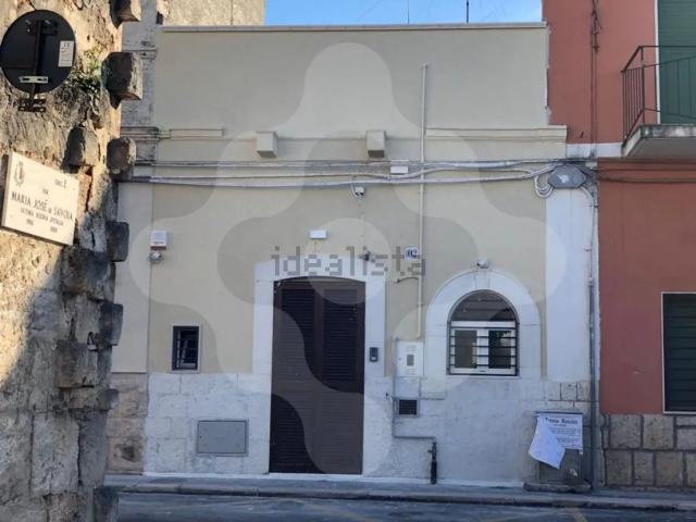 Casa in vendita a Puglia, Bari