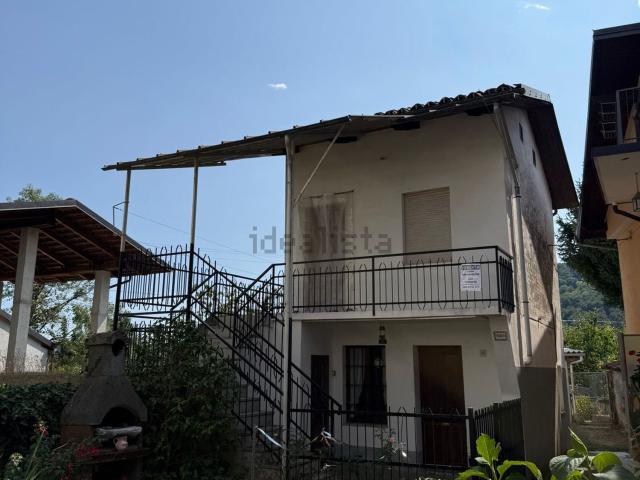 Casa in vendita a Foresta, Piemonte