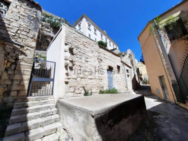 Casa in vendita a Modica Alta, Marina Di Modica