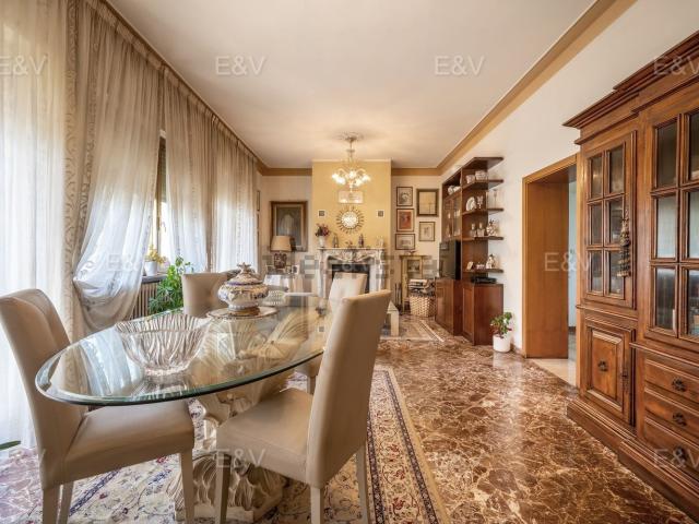 Casa in vendita a Bagnoro, Palazzo Del Pero